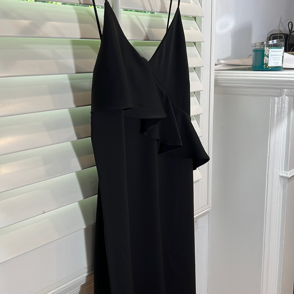 NWT Chelsea28 Spaghetti strap dress with ruffle cross the front